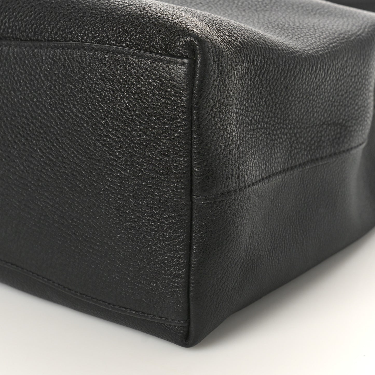 Vitello Phenix Embossed Logo Hobo Black
