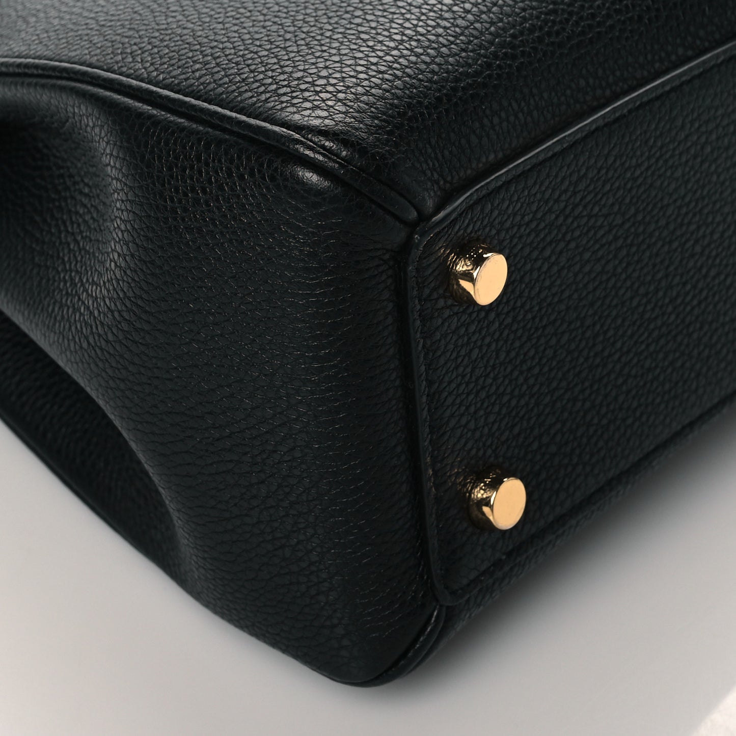 Grained Calfskin Small 16 Top Handle Bag Black