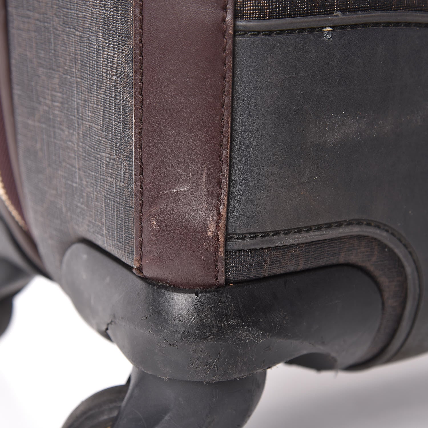 Gucci GG Supreme Monogram Four Wheel Carry On Suitcase Dark Brown 39 of 46