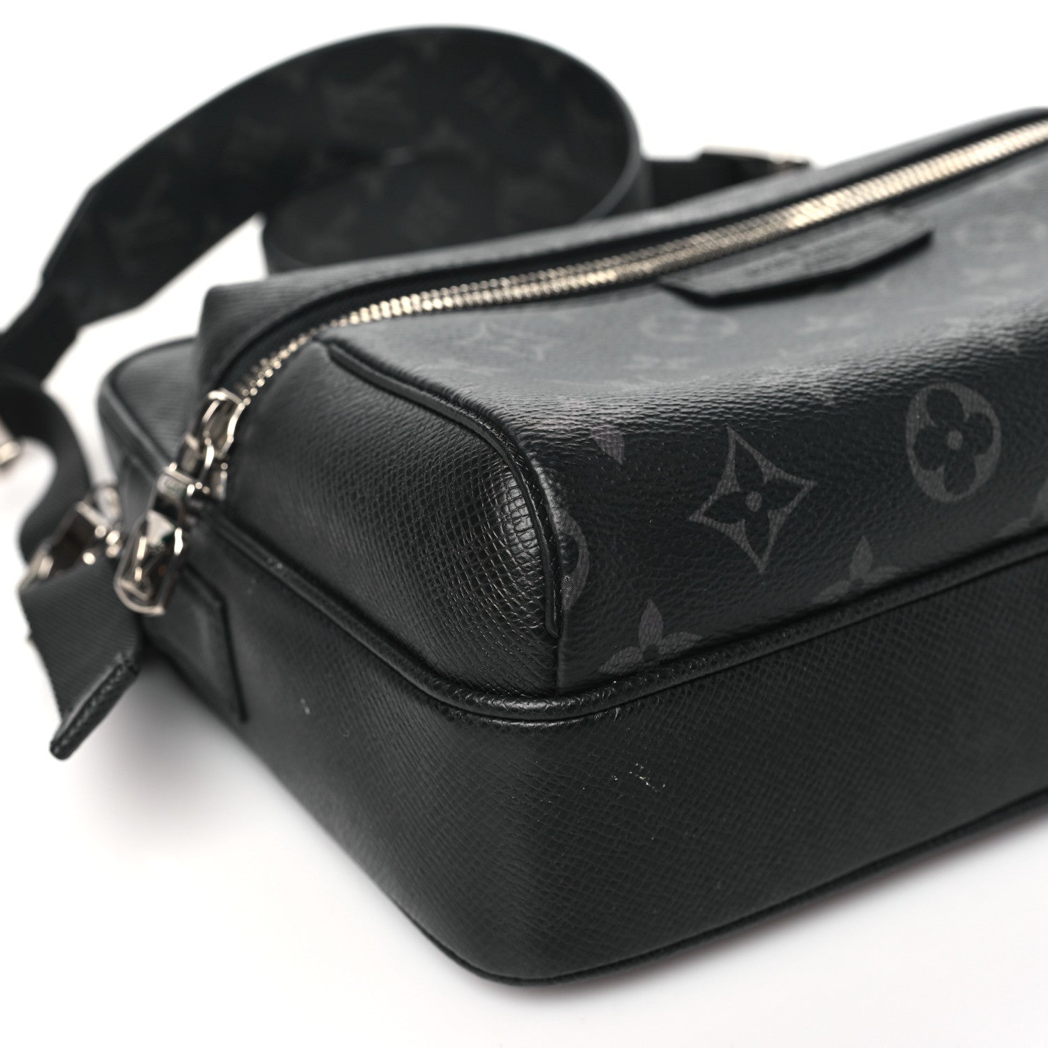 Louis Vuitton Taiga Monogram Eclipse Outdoor Messenger Black 8 of 10