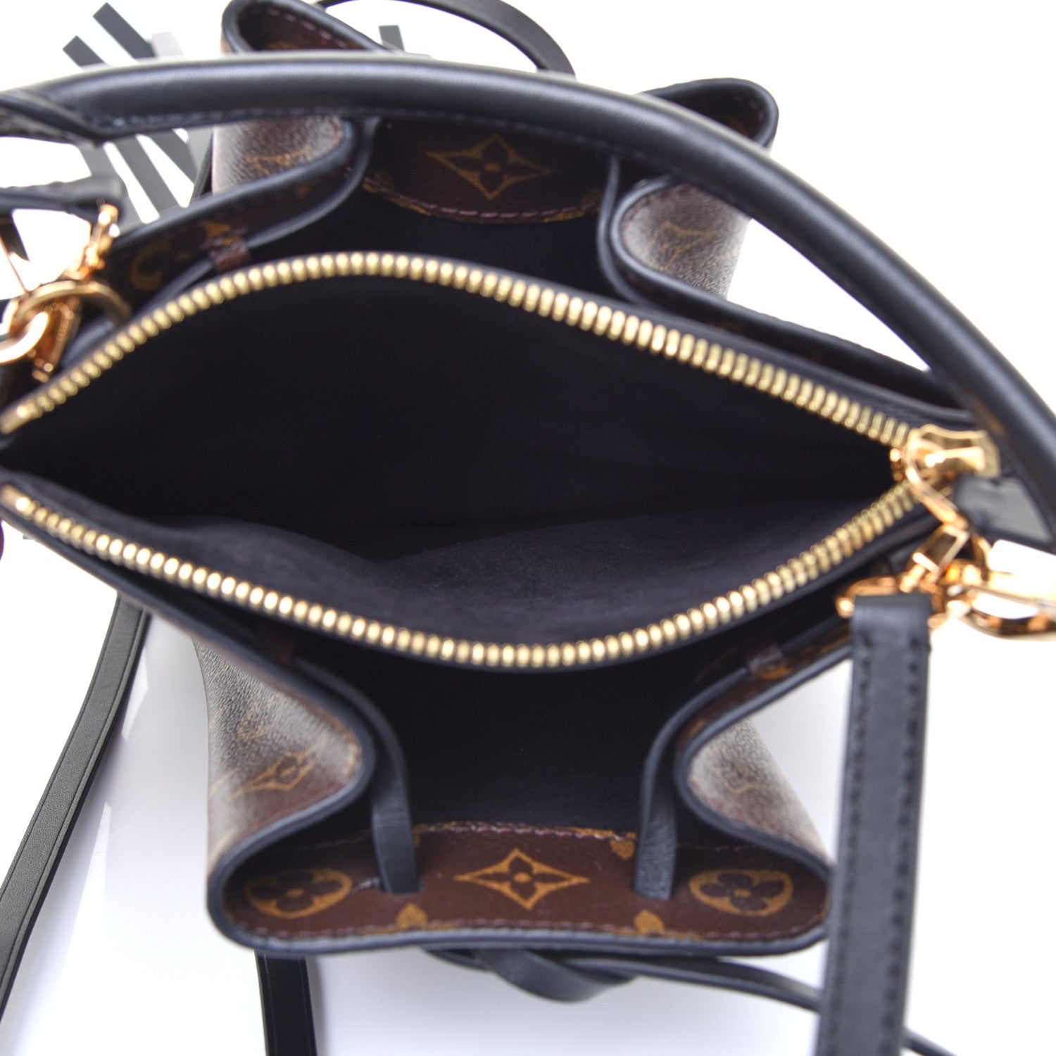 Louis Vuitton Monogram Fringed Noe 5 of 8