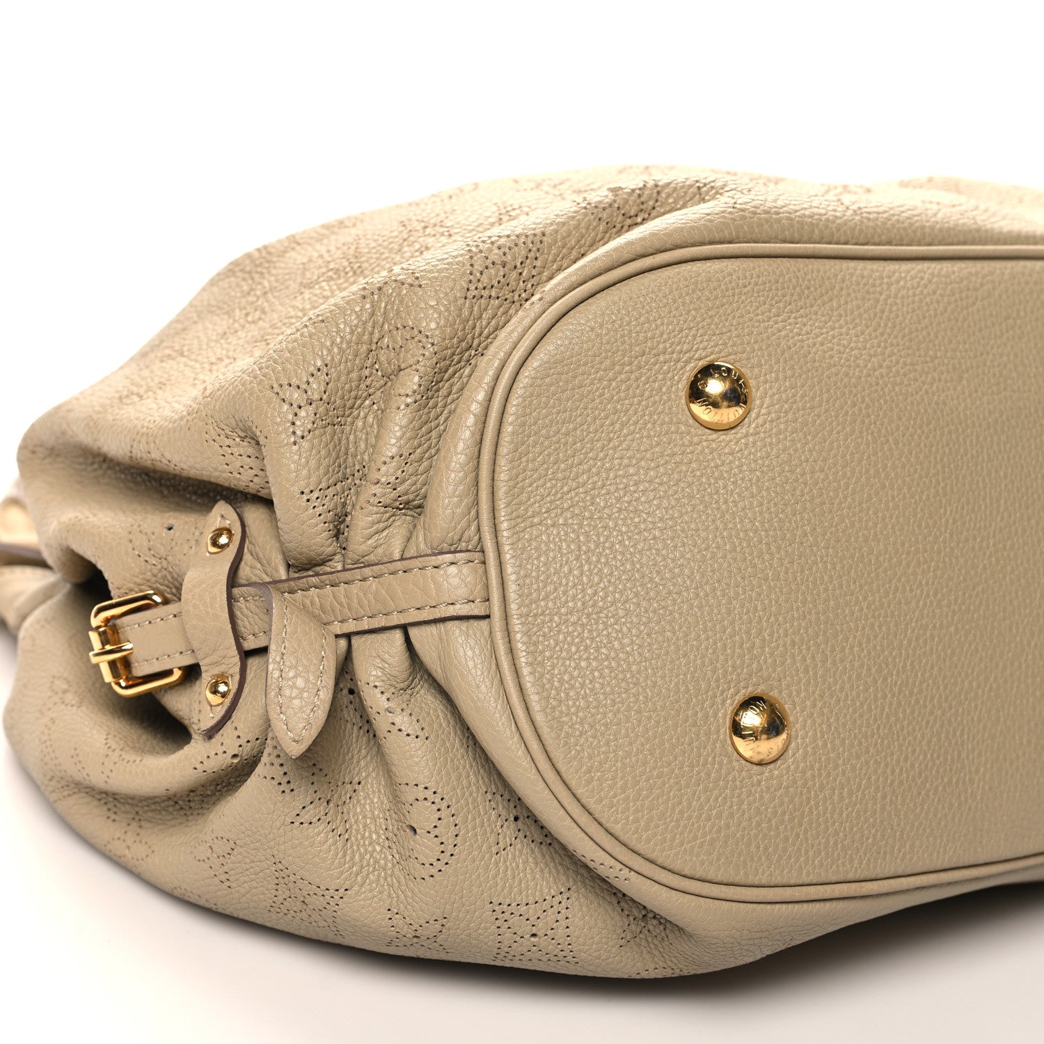 Louis Vuitton Mahina L Sable 8 of 9