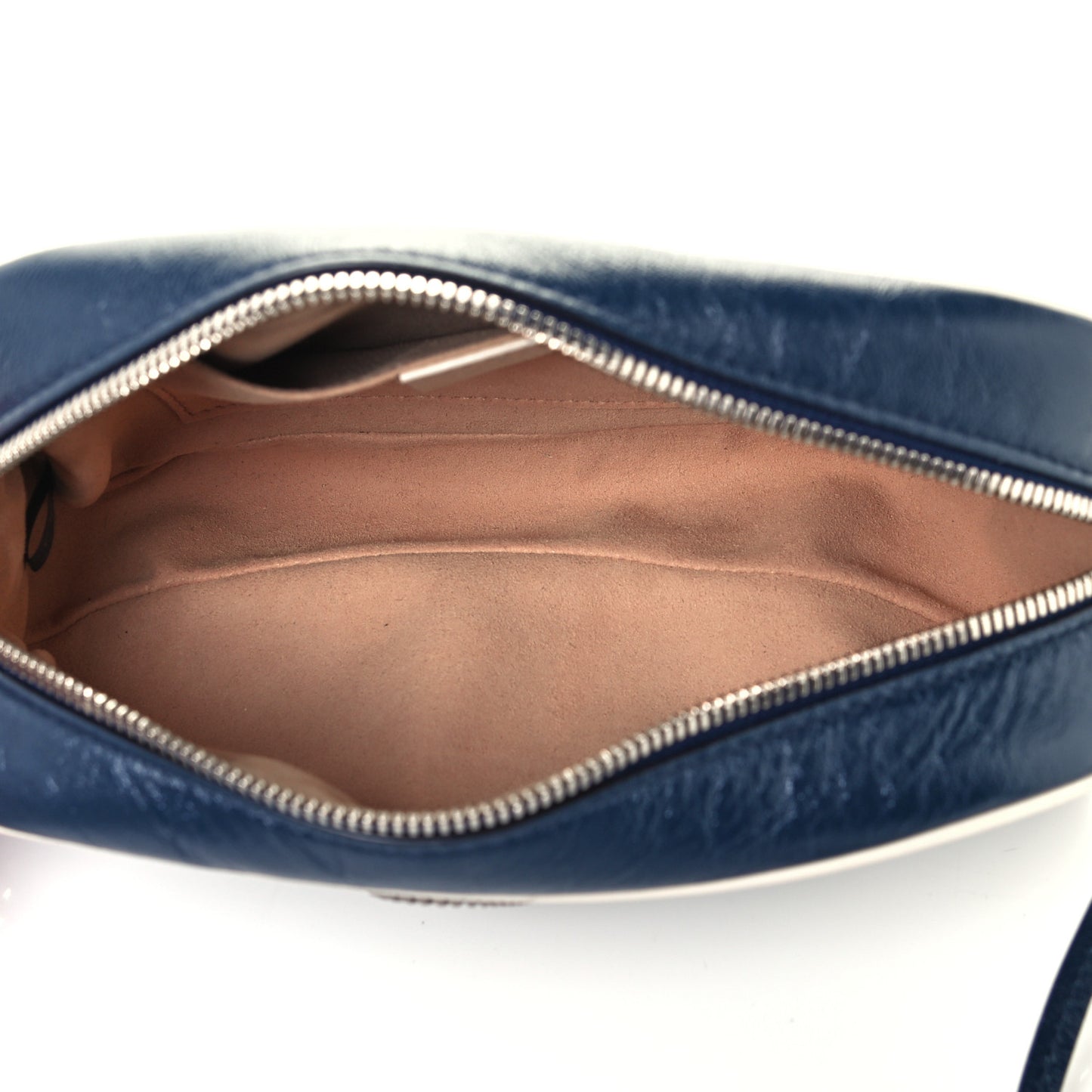 Vintage Effect Calfskin Matelasse Diagonal Small Torchon GG Marmont Chain Shoulder Bag Blue Agata Mystic White