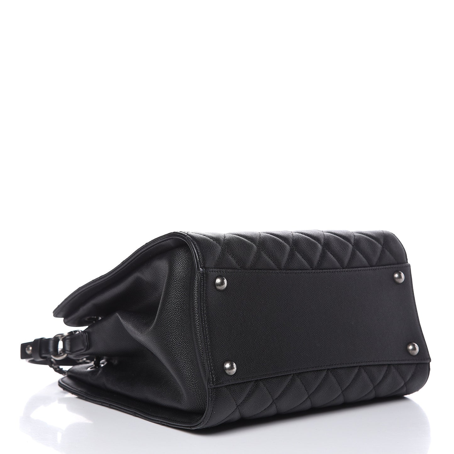 Caviar Quilted Medium CC Bucket Bag Black