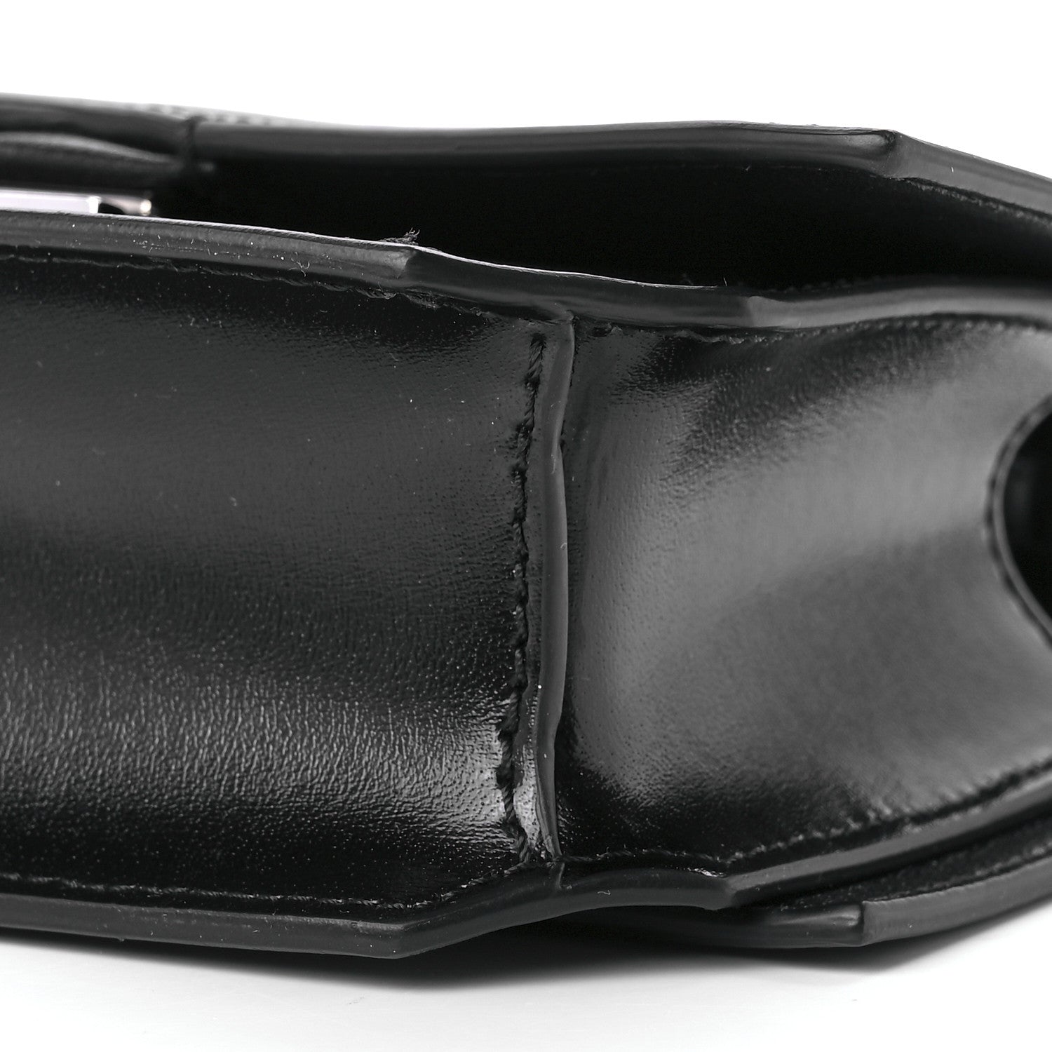 Givenchy Calfskin Bow Cut Chain Wallet Black 10 of 10