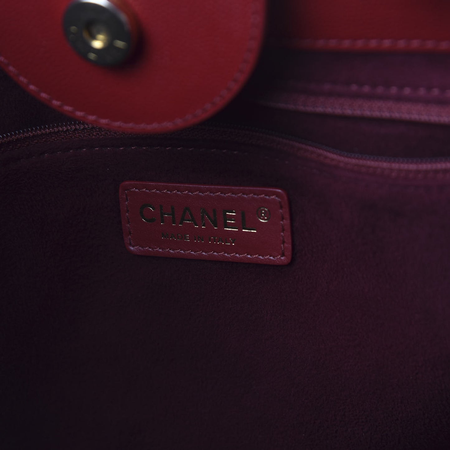 Caviar Small Studded Deauville Tote Red