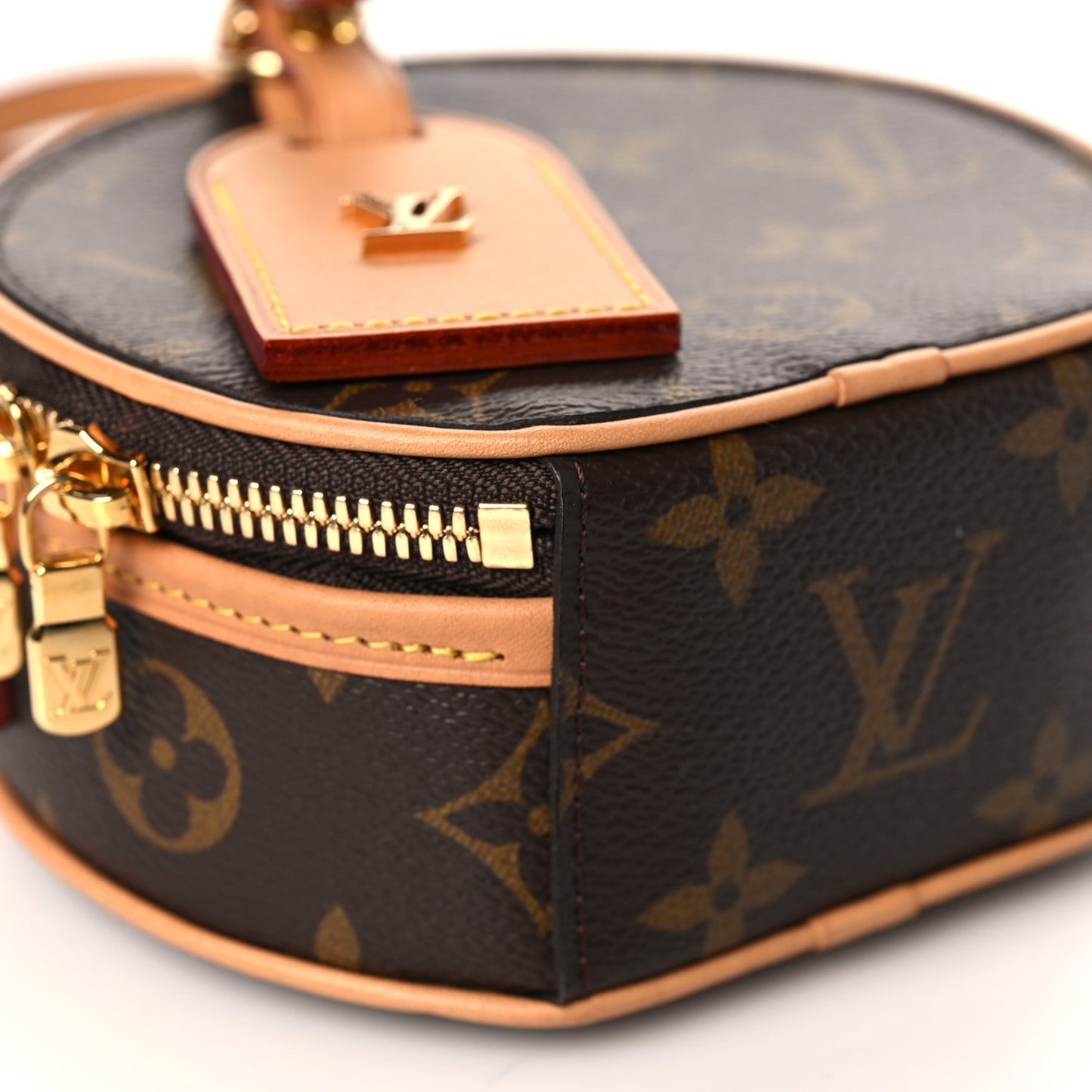 Monogram Mini Boite Chapeau
