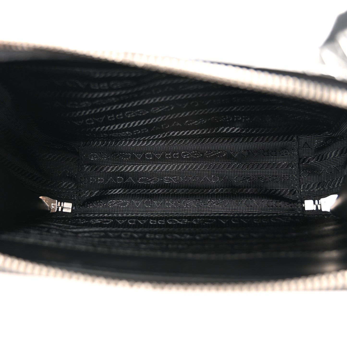 Spazzolato Embossed Small Brique Crossbody Bag Argento