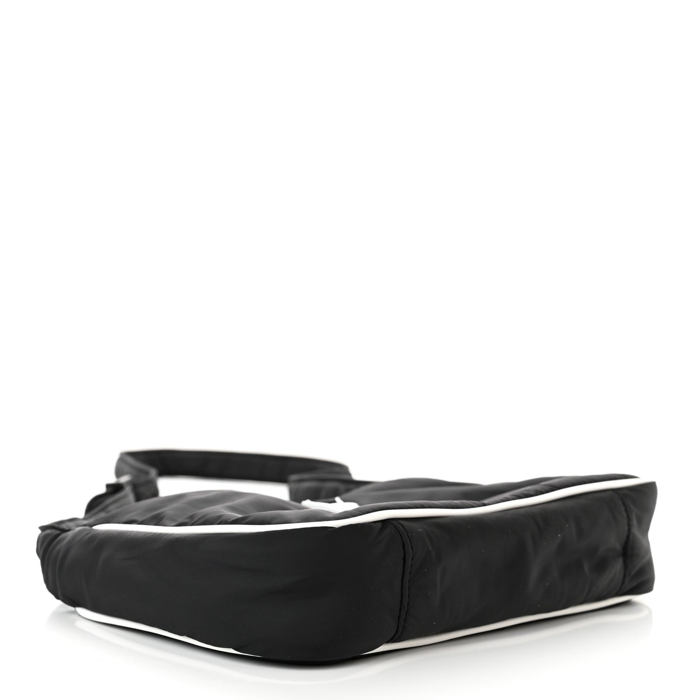 Econyl Nylon Le 5 A 7 Hobo Black White