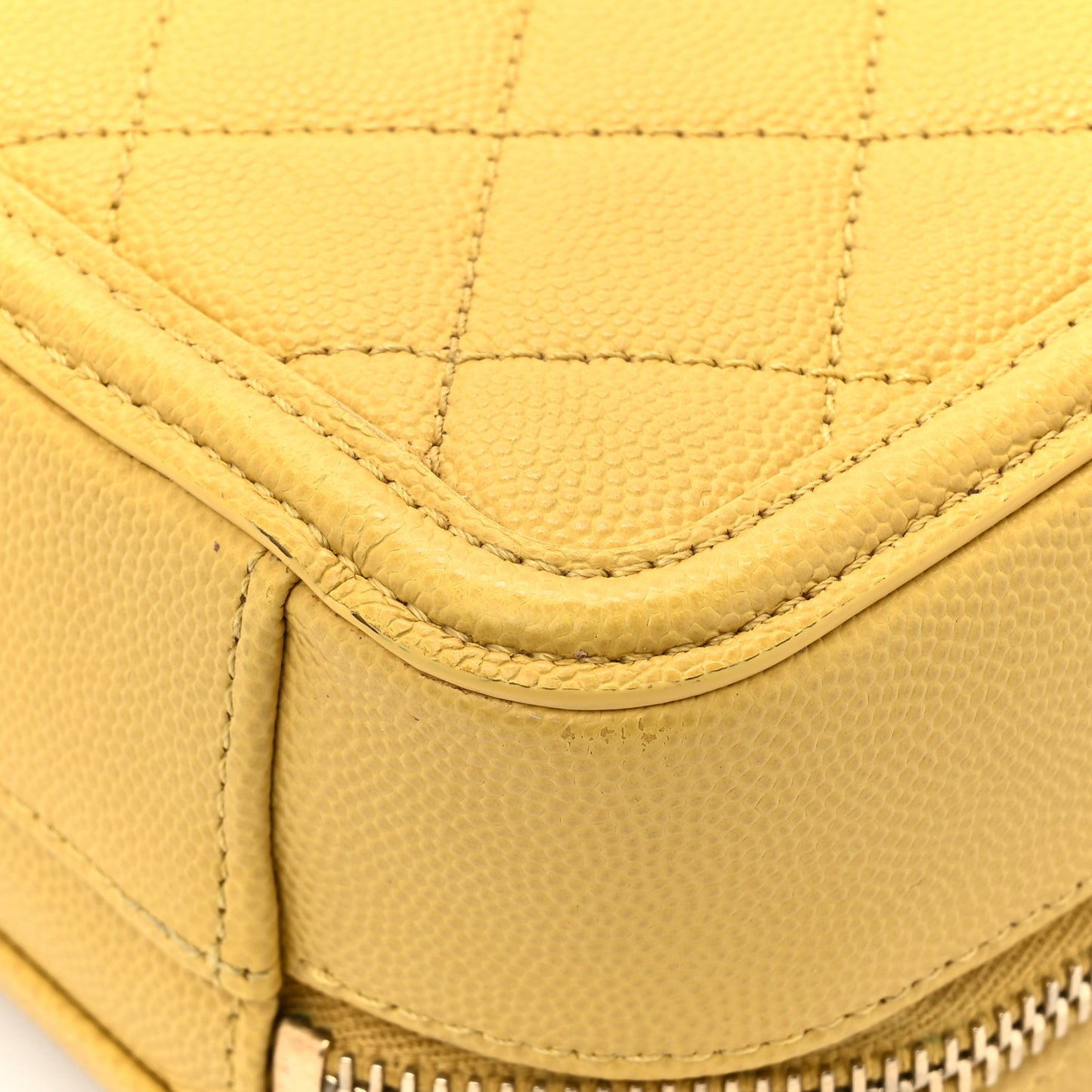 Caviar Quilted Small CC Filigree Vanity Case Yellow
