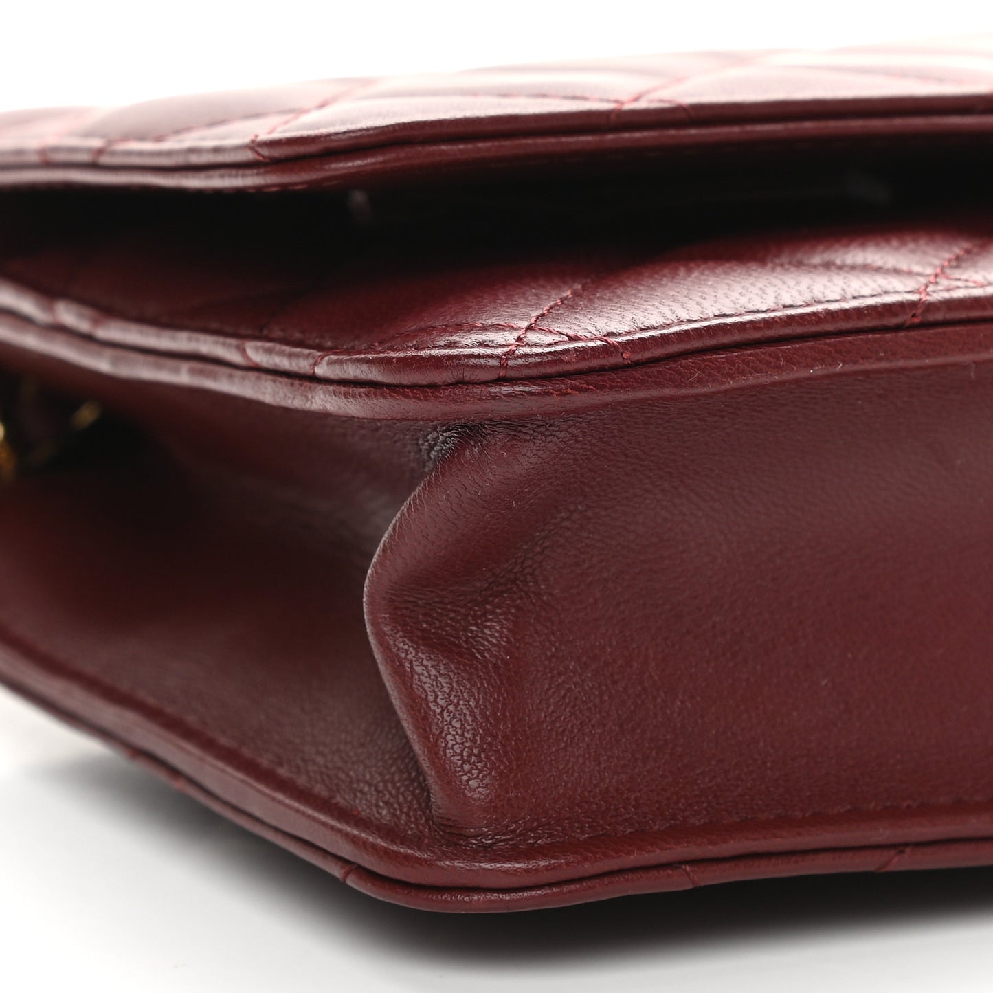 Lambskin Quilted Wallet On Chain WOC Burgundy