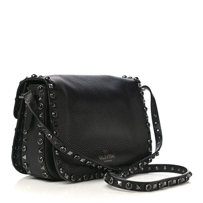 Valentino Garavani Pebbled Calfskin Onyx Medium Rockstud Rolling Flap Saddle Bag Black 3 of 21