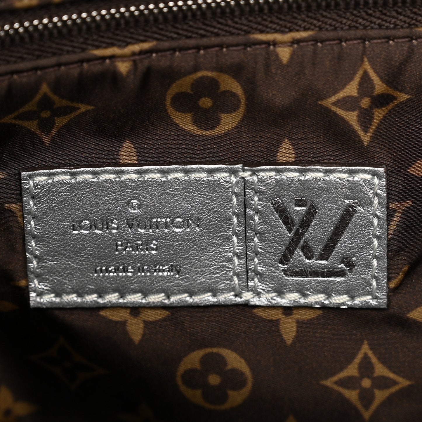Econyl Monogram Pillow Giant Onthego GM Silver