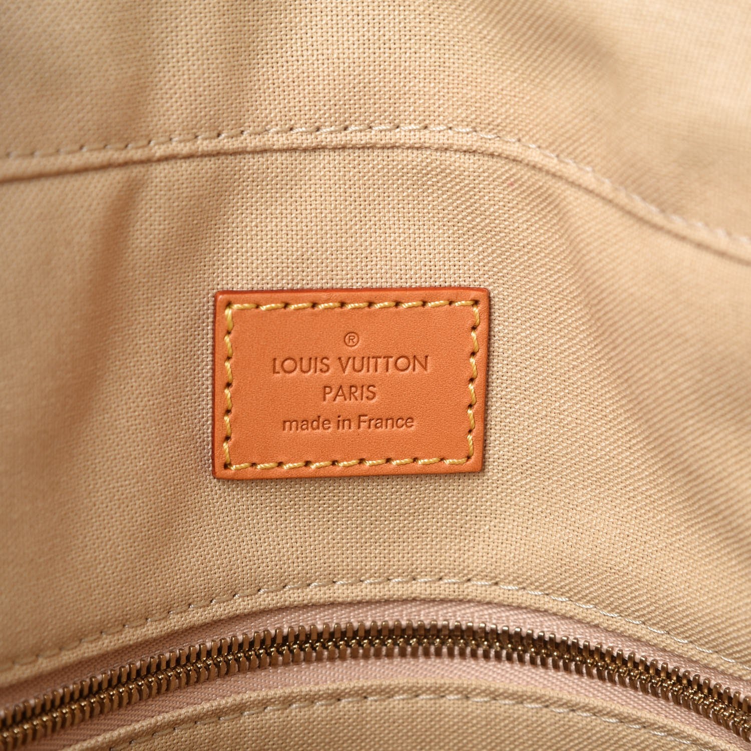Louis Vuitton Monogram Iconoclasts Karl Lagerfeld Punching MM 6 of 8