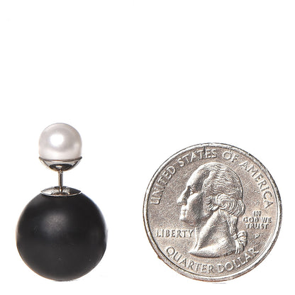Christian Dior Mise En Dior Tribal Earrings Matte Black Pearl 2 of 5