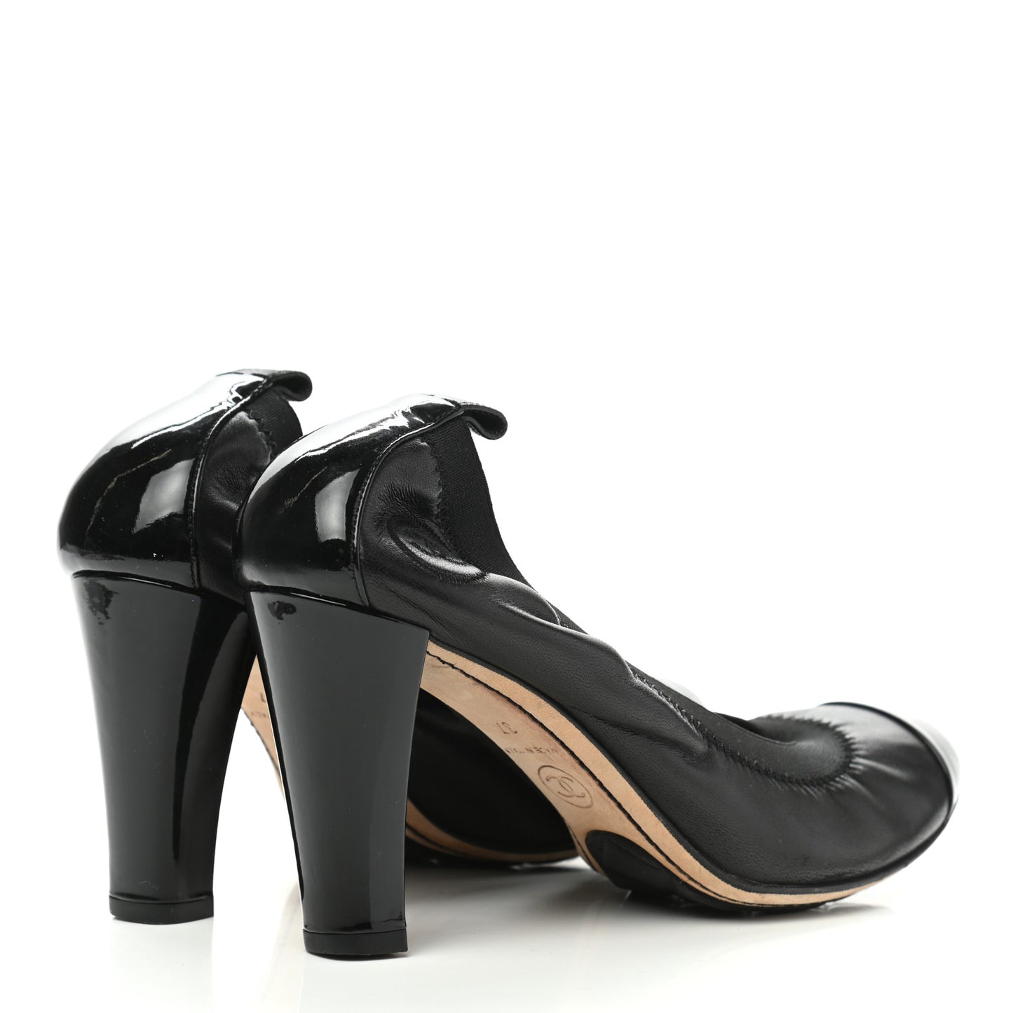Lambskin Patent CC Elastic Cap Toe Ballerina Pumps 37 Black