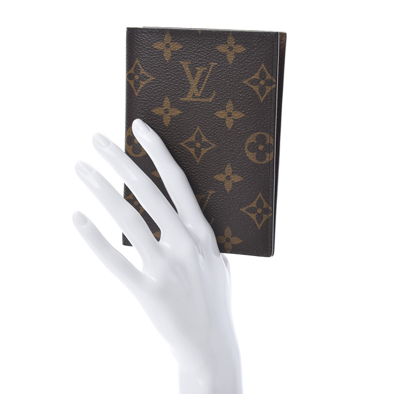 Louis Vuitton Monogram Passport Cover 2 of 8