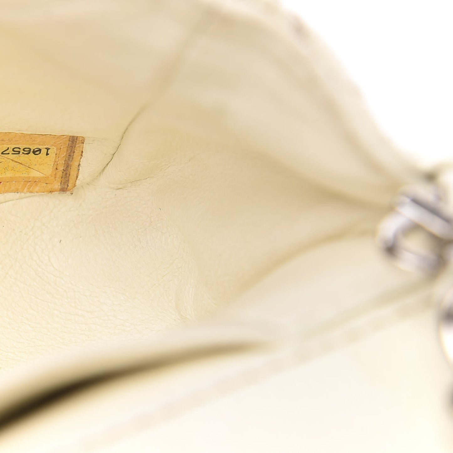 Caviar Quilted East West Flap White