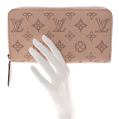 Louis Vuitton Mahina Zippy Wallet Magnolia 2 of 12