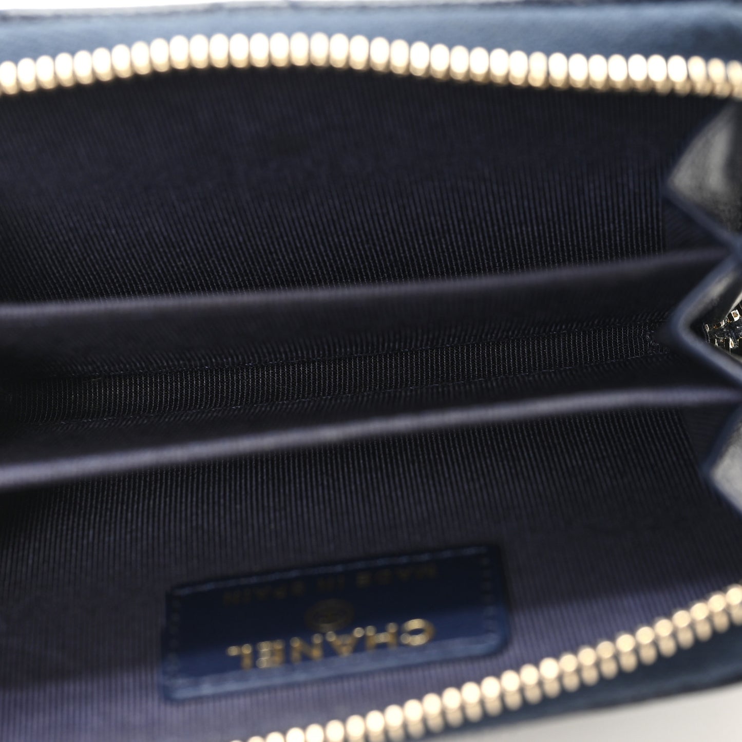 Caviar Quilted Zip Coin Purse Blue