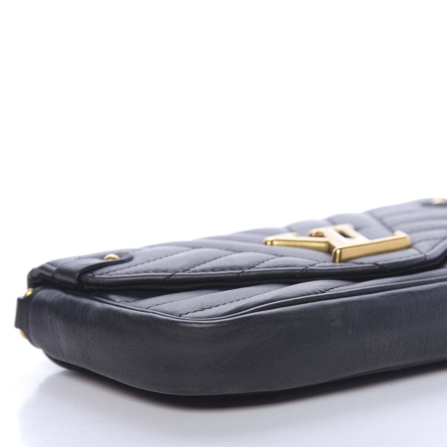 Calfskin New Wave Chain Pochette Black