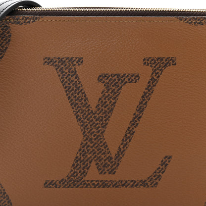 Louis Vuitton Reverse Monogram Giant Double Zip Pochette 8 of 10