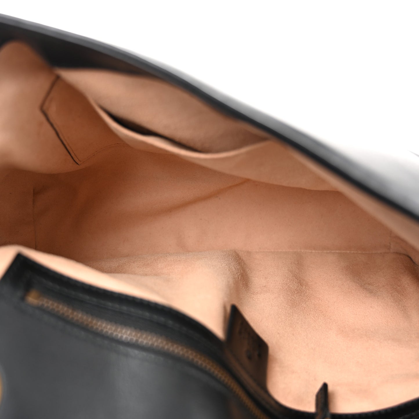 Calfskin Matelasse Medium GG Marmont Shoulder Bag Black