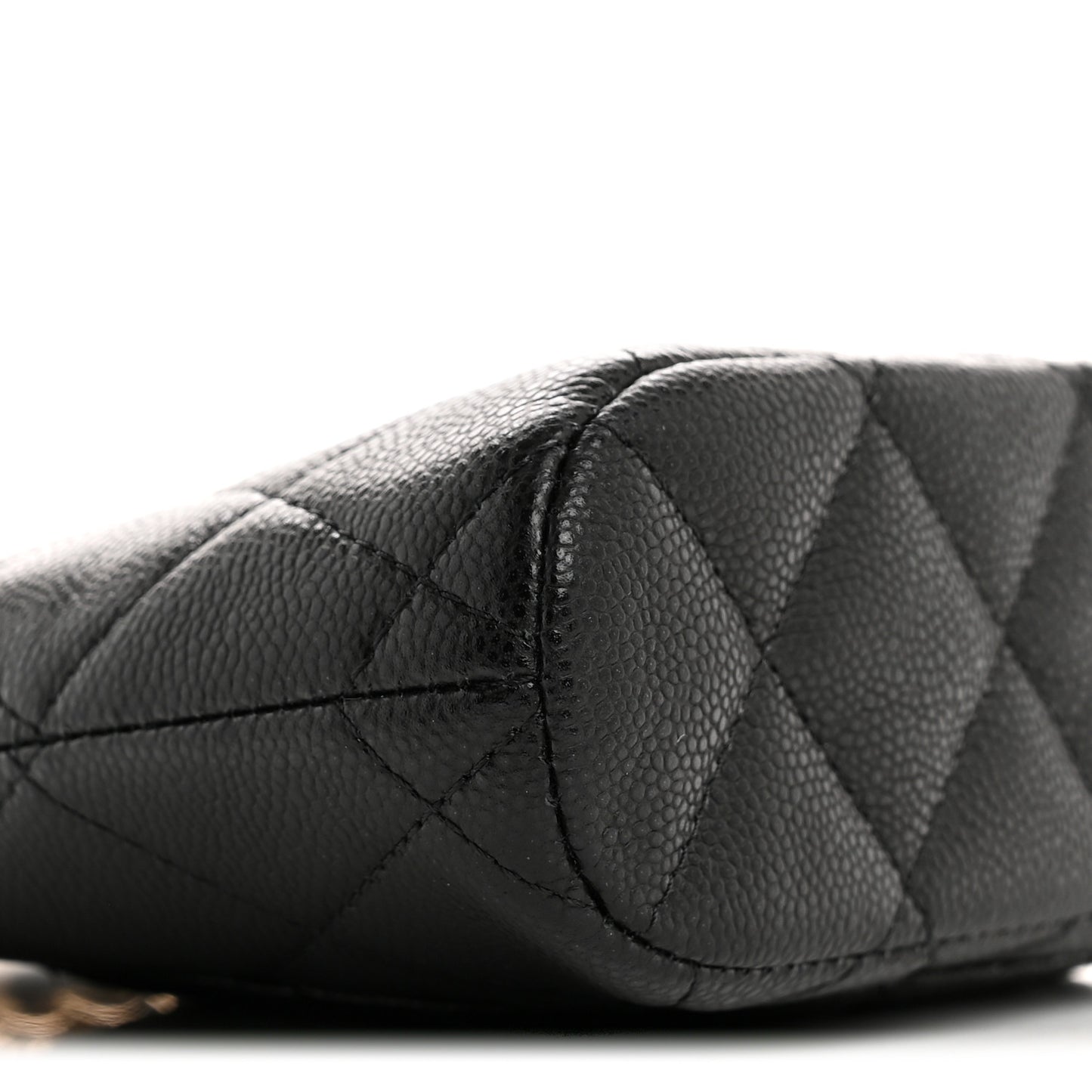 Caviar Quilted Classic Clutch With Chain Black