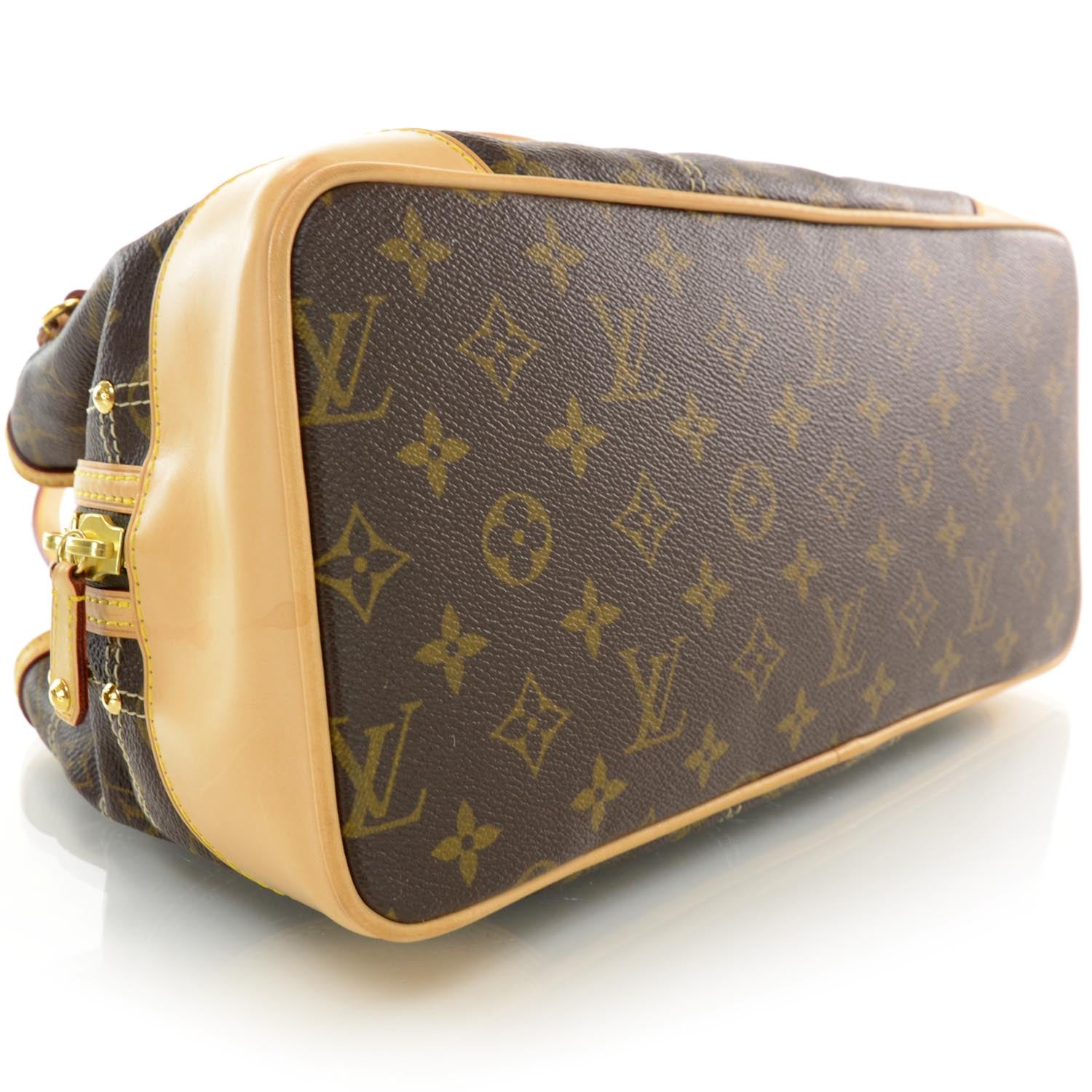 Louis Vuitton Monogram Riveting 4 of 7