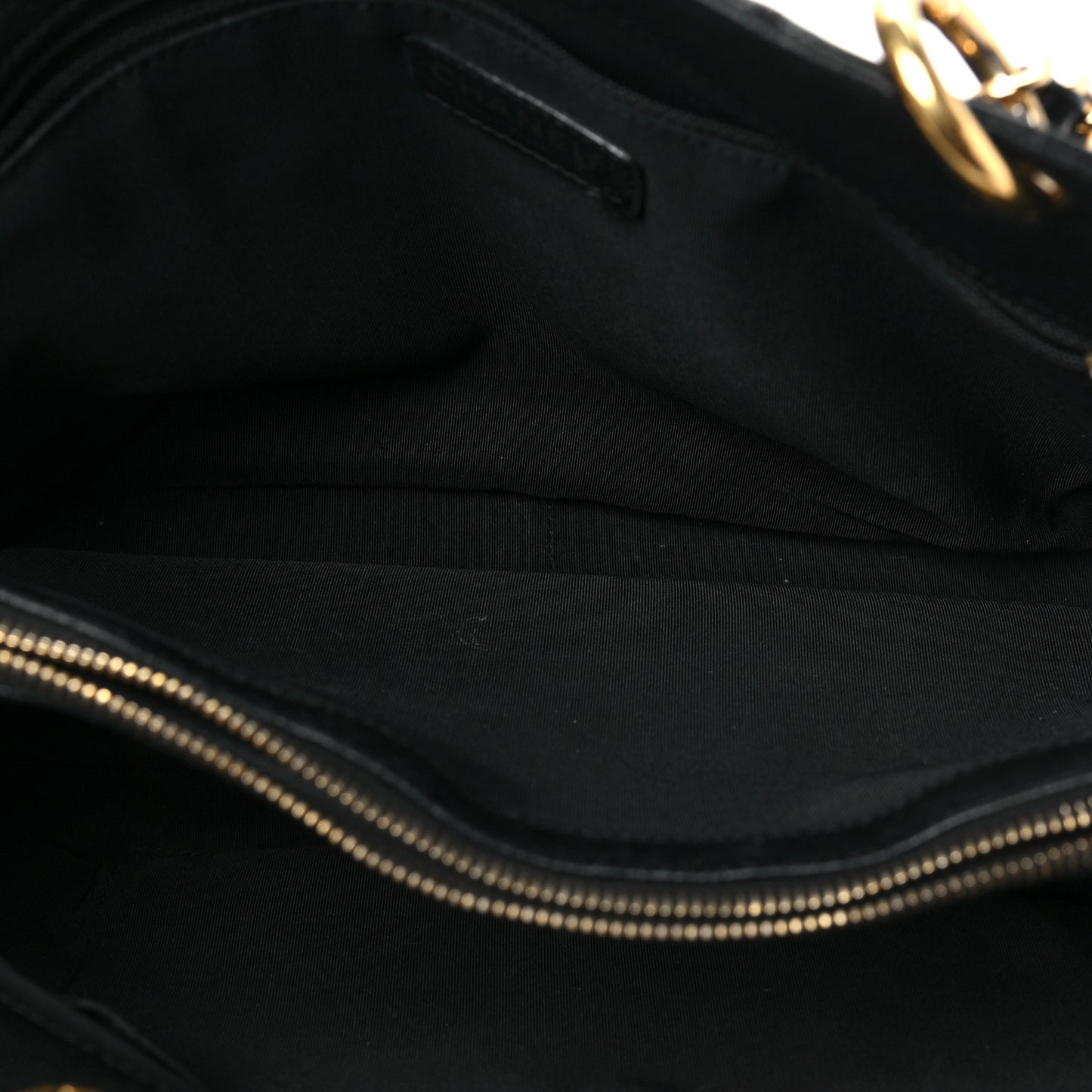 Caviar Quilted Grand Shopping Tote GST Black