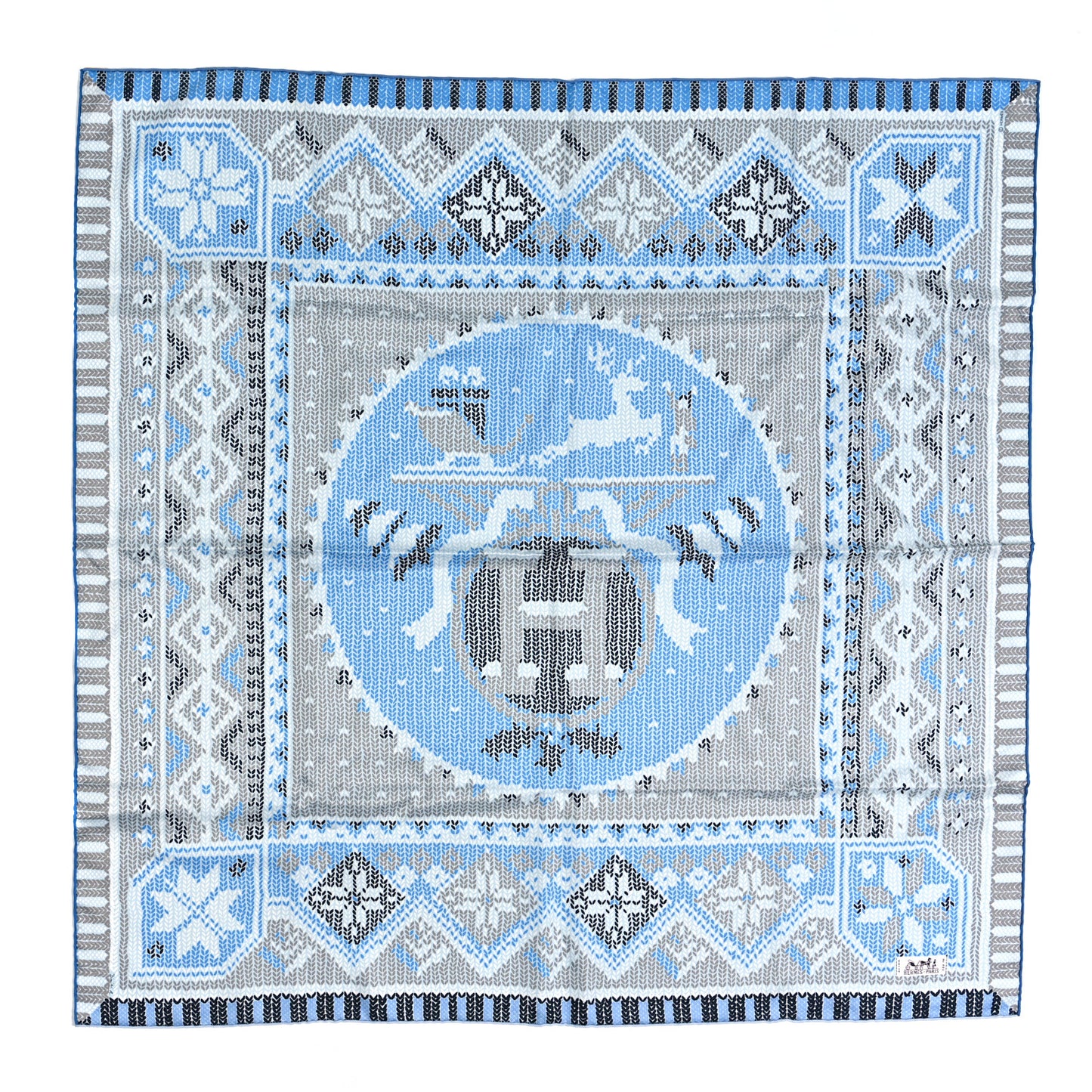 Silk Au Coin Du Feu Scarf 90 Clair Ciel Blanc