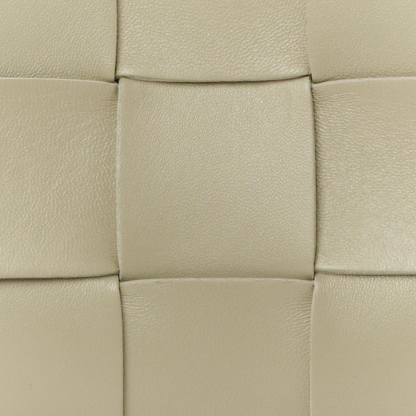 Calfskin Maxi Intrecciato Cassette Pouch On Strap Travertine