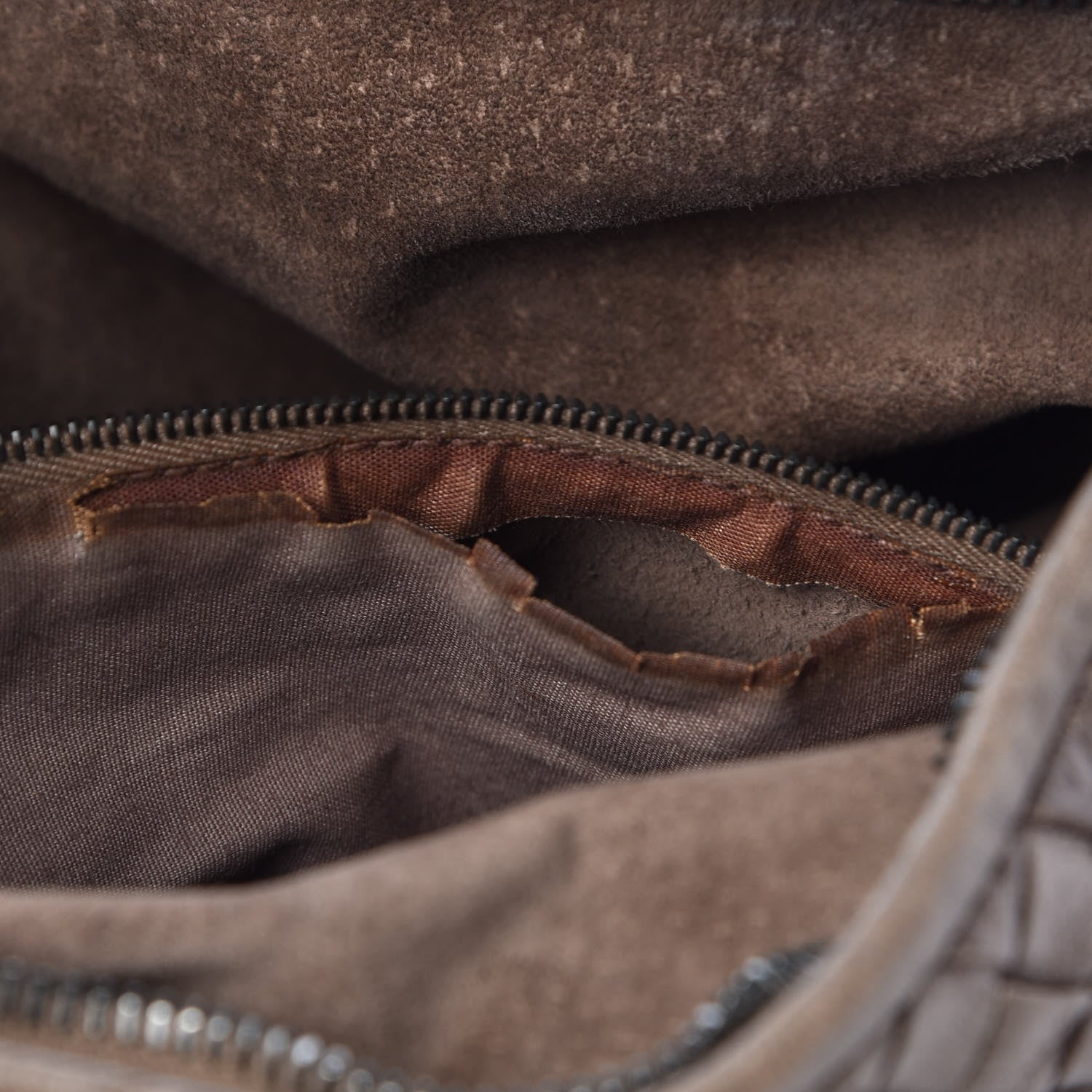 Bottega Veneta Metallic Nappa Intrecciato Medium Veneta Elephant 7 of 12