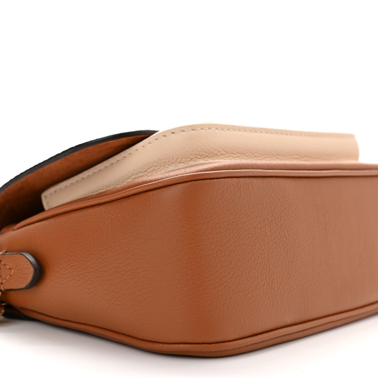 Grained Calfskin Lockme Tender Chataigne Brown