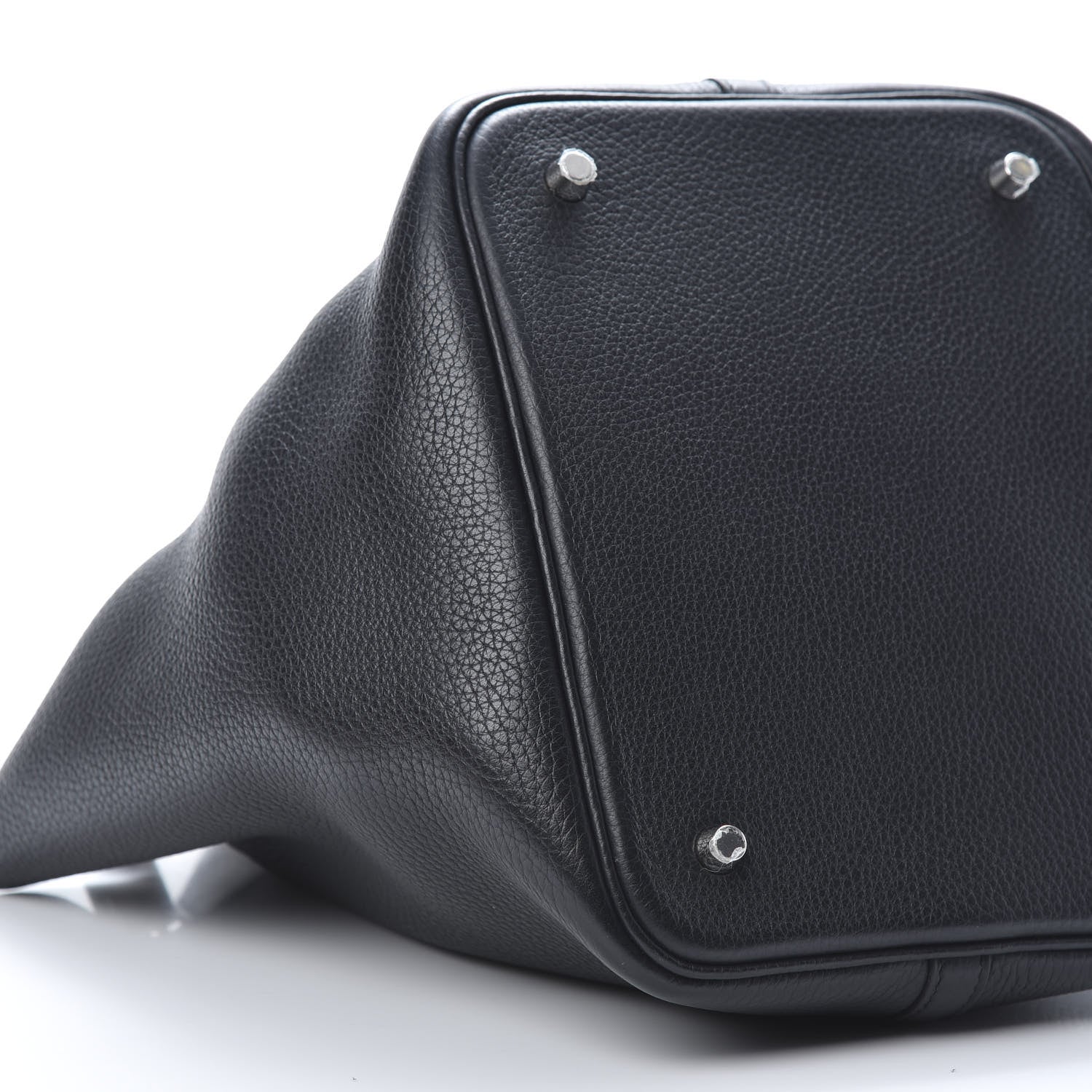 Hermes Taurillon Clemence Picotin Lock 22 MM Black 9 of 13