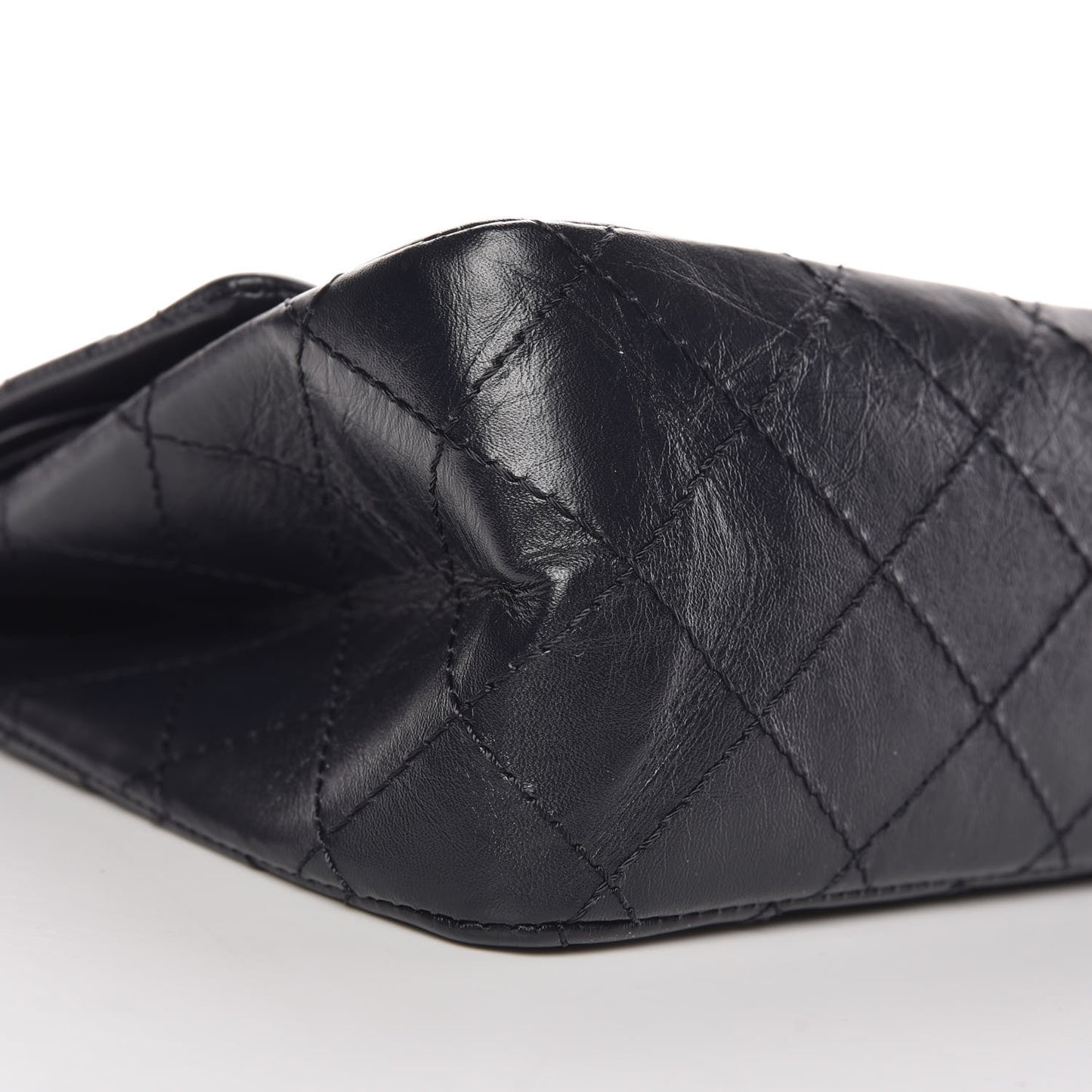 Aged Calfskin Quilted 2.55 Reissue 226 Flap Navy Blue