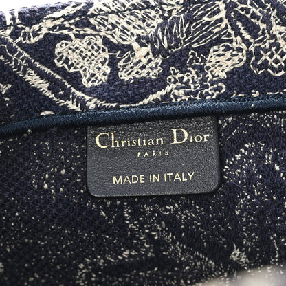 Christian Dior Canvas Embroidered Large Dioriviera Toile De Jouy Reverse Book Tote Blue 6 of 10