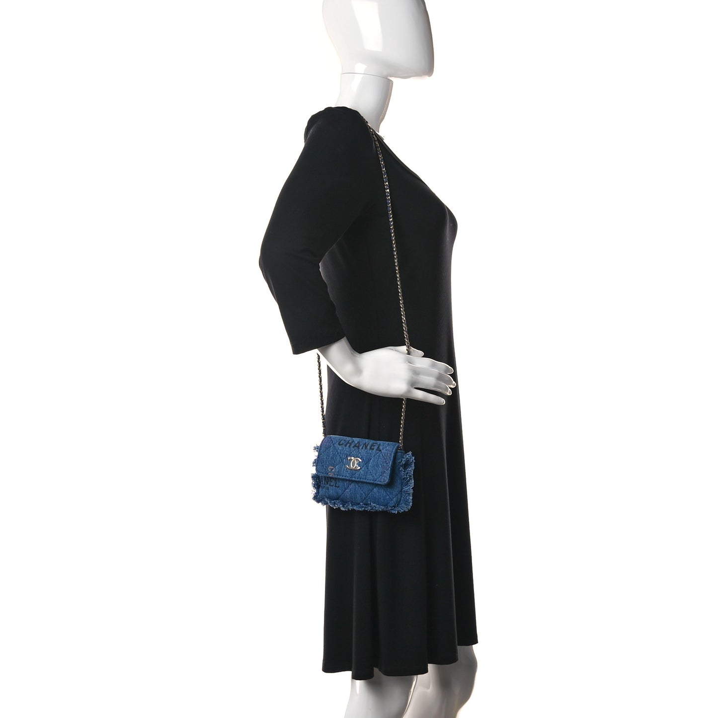 Denim Quilted Denim Mood Clutch With Chain Blue Multicolor