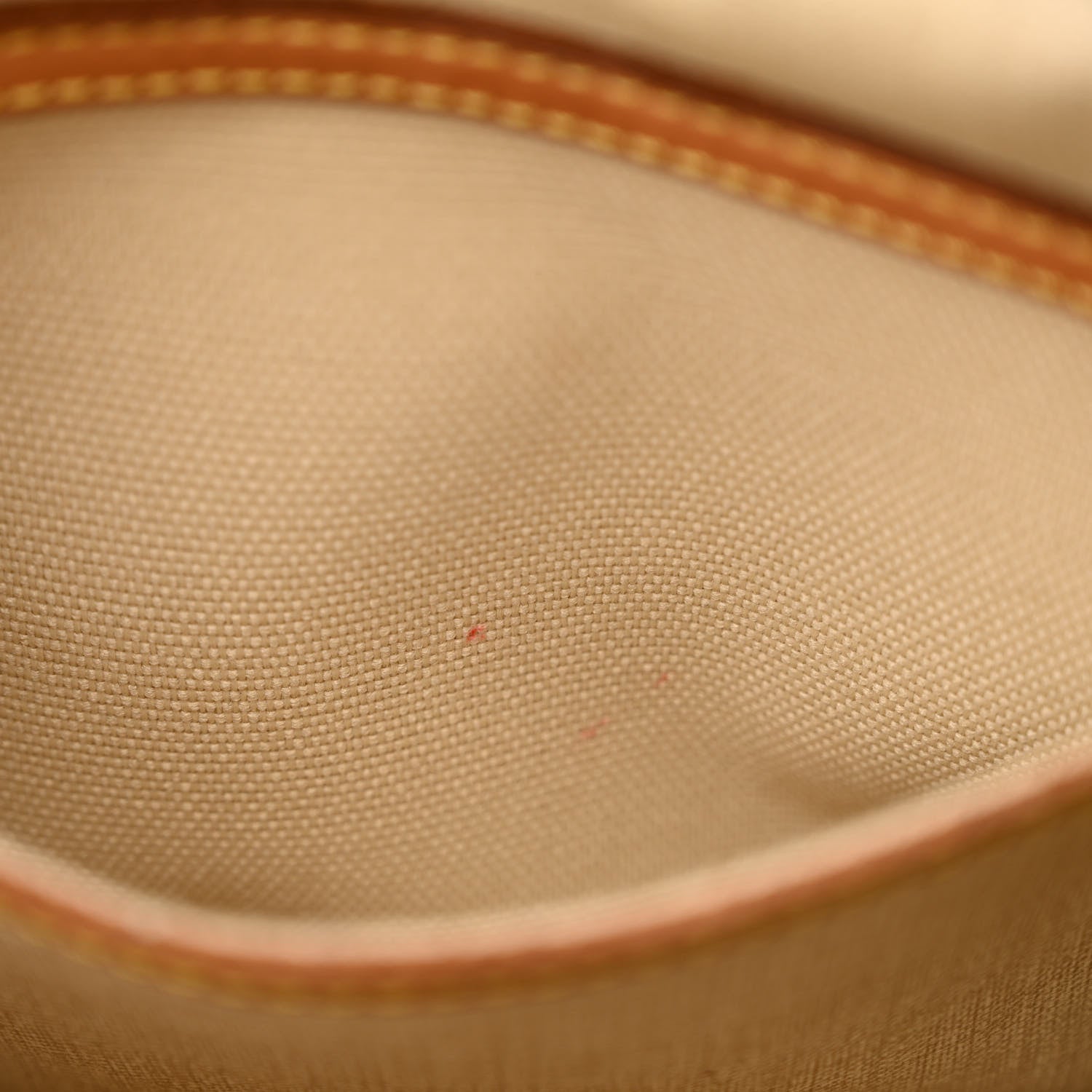 Louis Vuitton Monogram Reporter PM 8 of 11