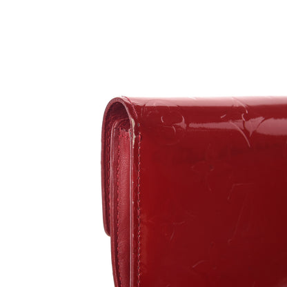 Louis Vuitton Vernis Sarah Wallet Pomme D'Amour 8 of 16