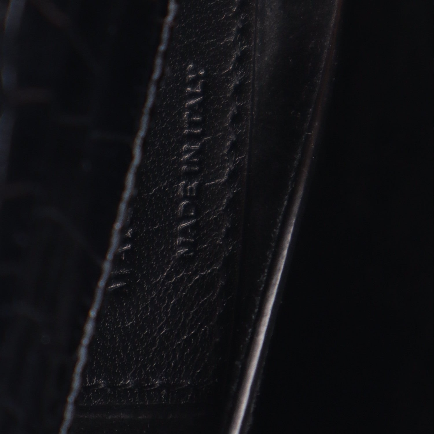 Saint Laurent Calfskin Crocodile Embossed Medium Monogram Sunset Black 9 of 11