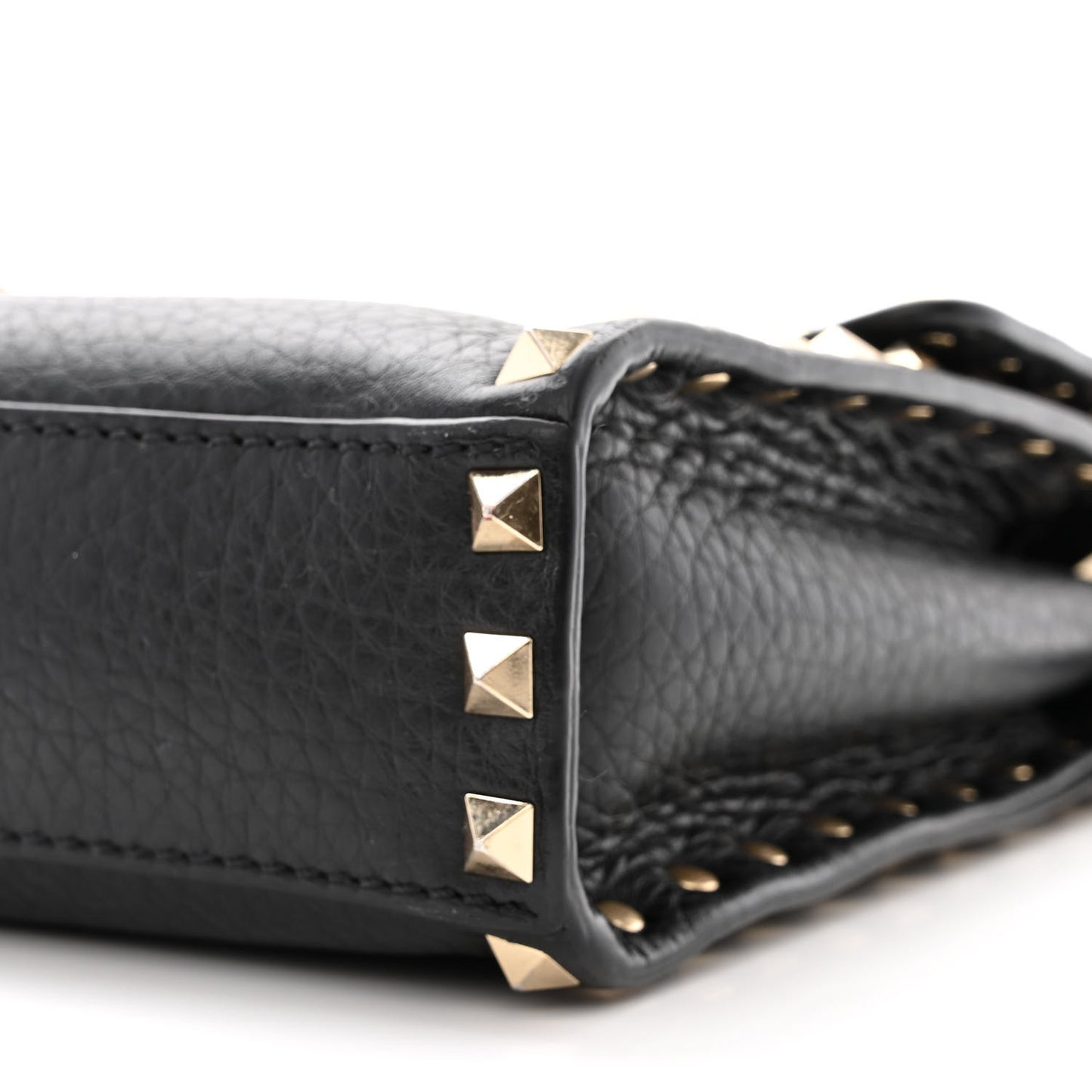 Pebbled Calfskin Medium Rockstud Flip Lock Crossbody Bag Black