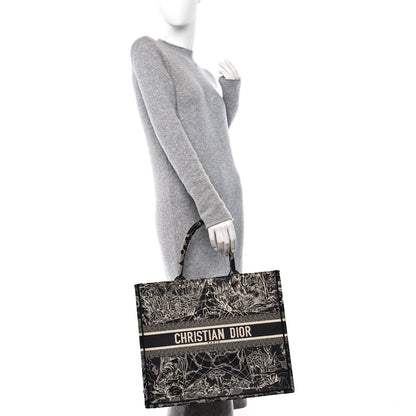 Christian Dior Canvas Embroidered Large Around The World Book Tote Black White 2 of 11