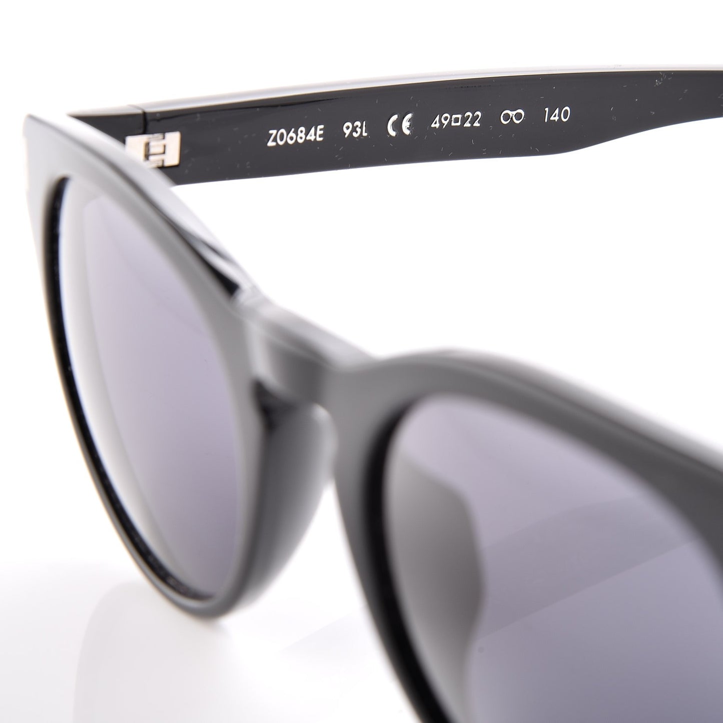 Influence Round Sunglasses Z0684E Black