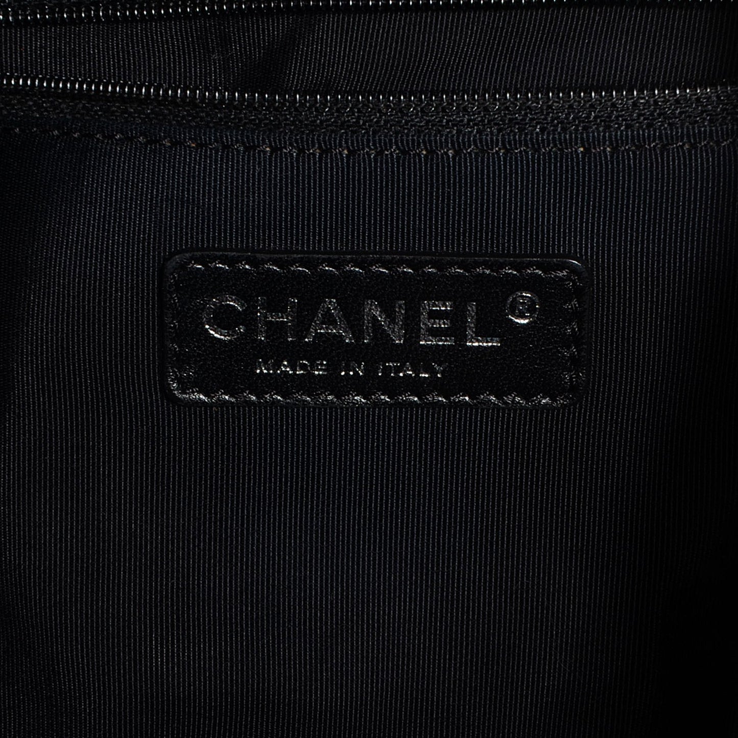 Vinyl Stretch Spirit Large Cabas Tote Black