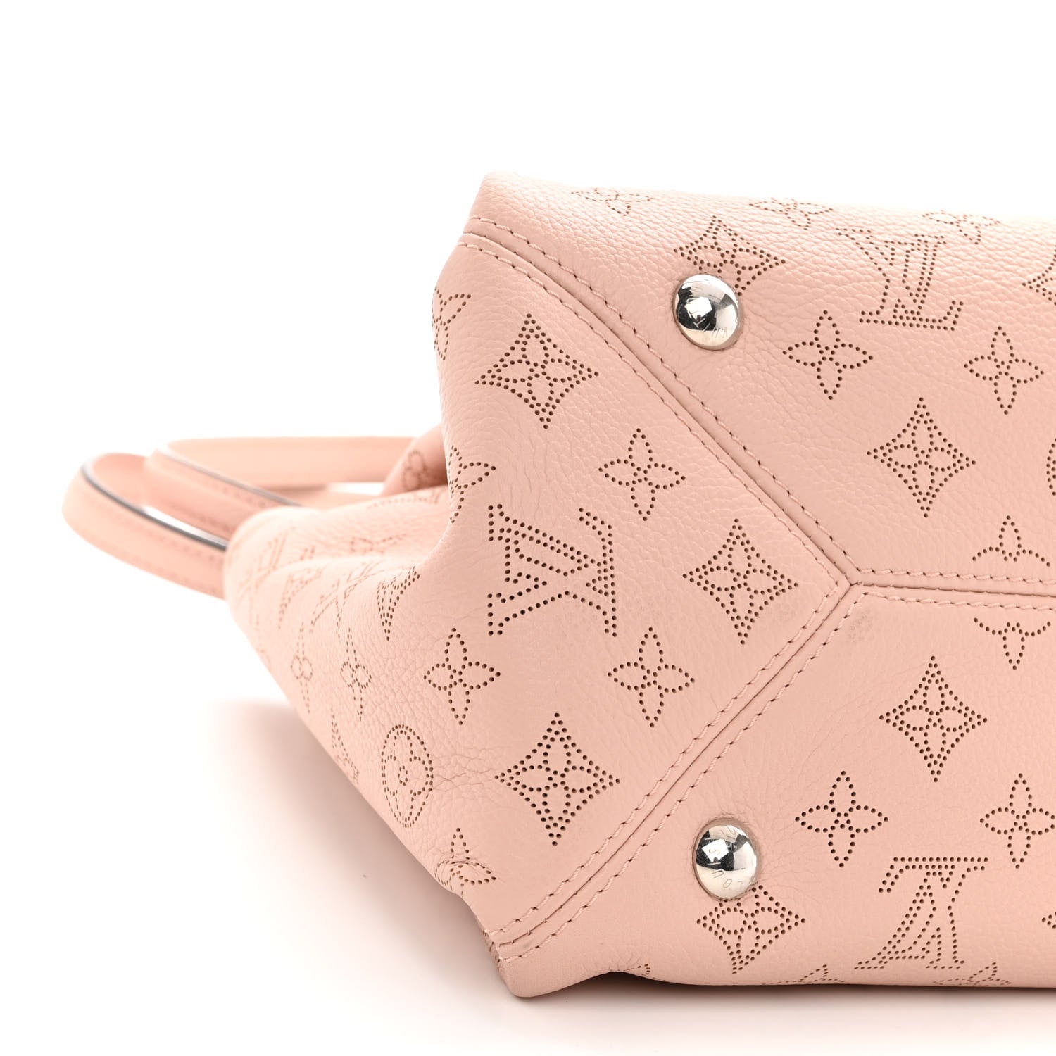 Louis Vuitton Mahina Calfskin Sevres Magnolia 9 of 12