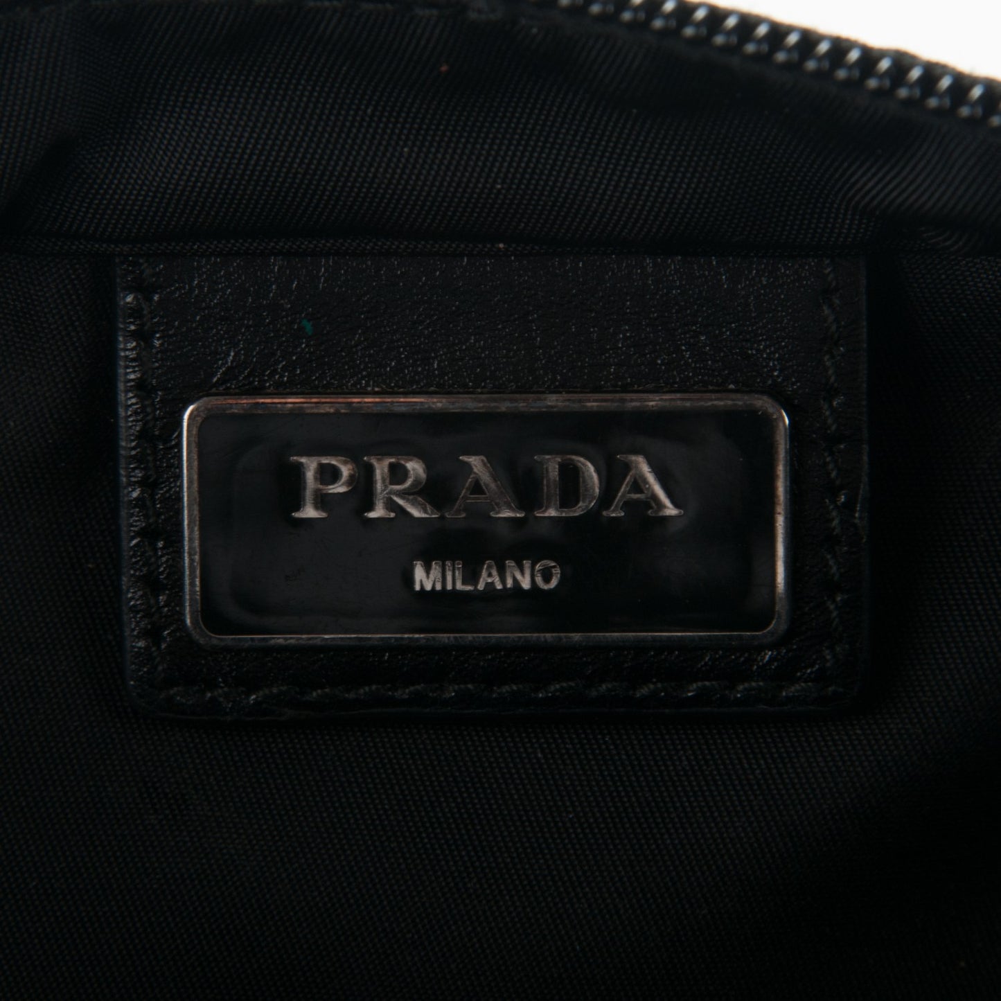Nylon Vela Messenger Black