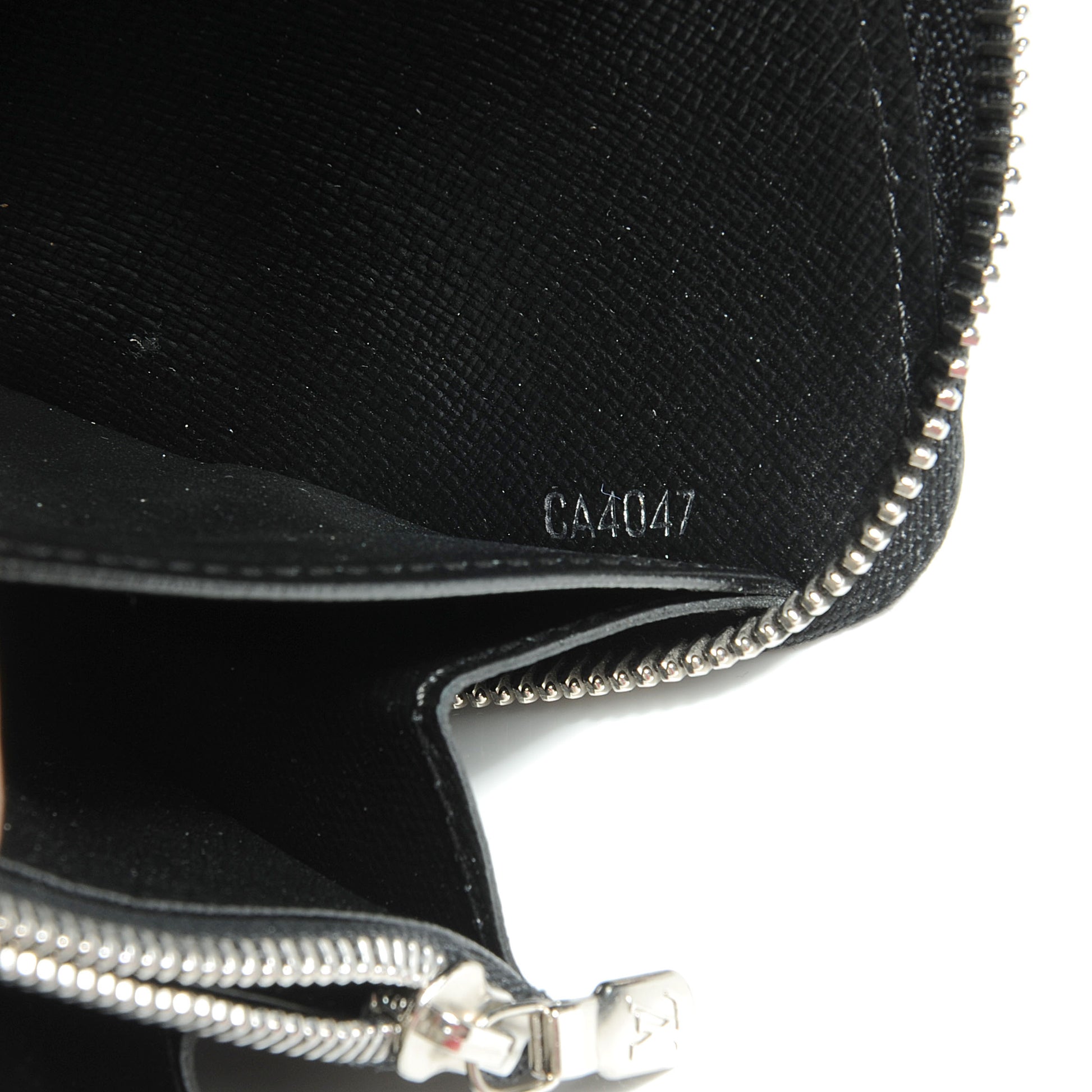Louis Vuitton Epi Zippy Wallet Black 8 of 8