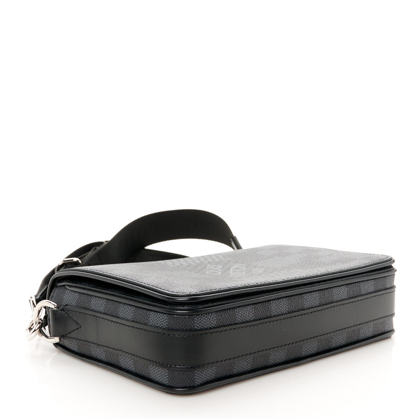 Damier Graphite 3D Studio Messenger
