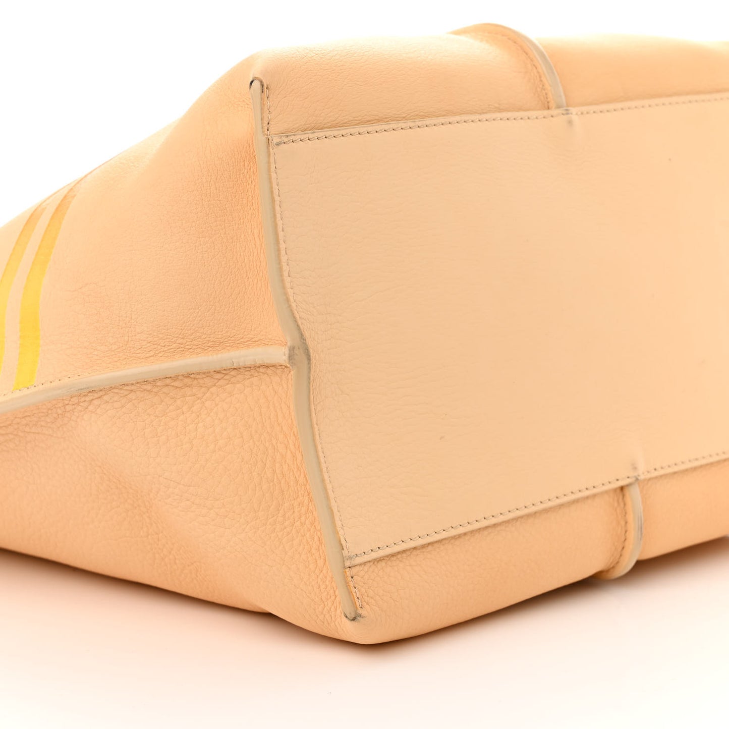 Smooth Calfskin Medium Vick Tote Blondie Beige